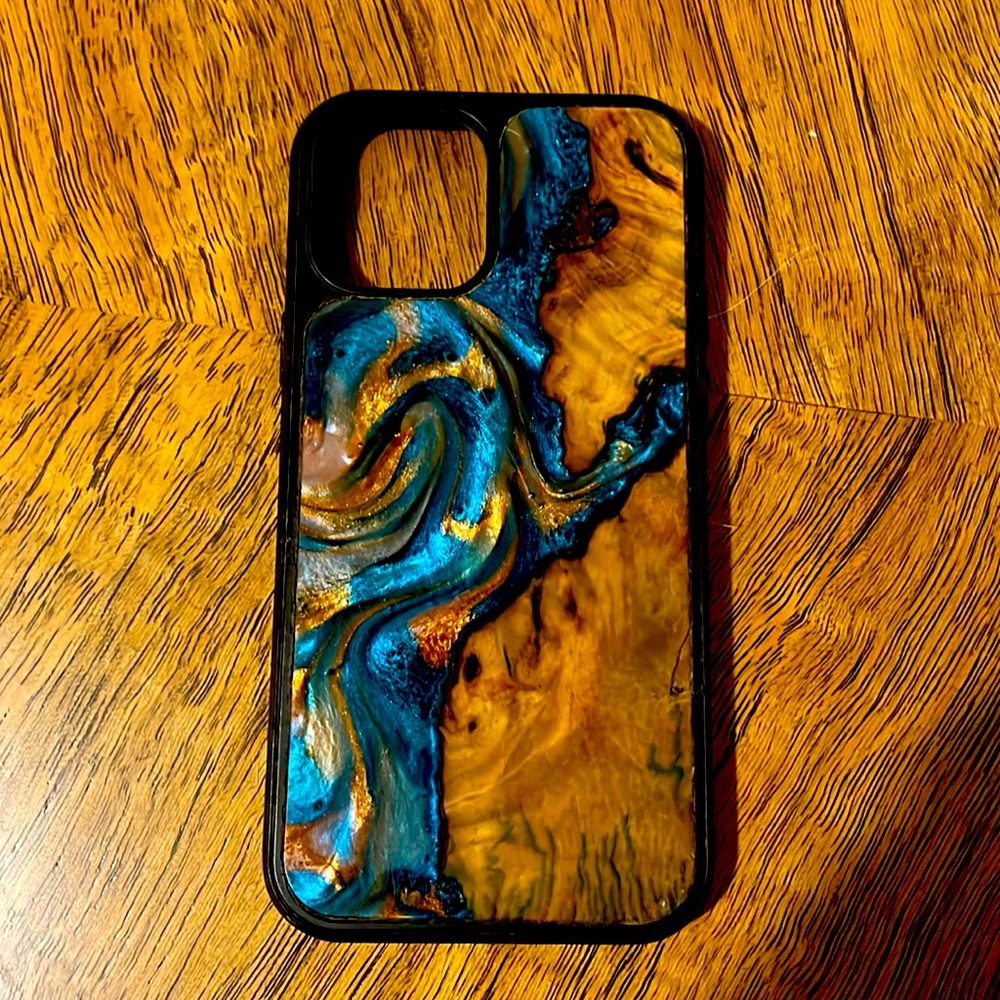 Gorgeous Carved iPhone 12 case